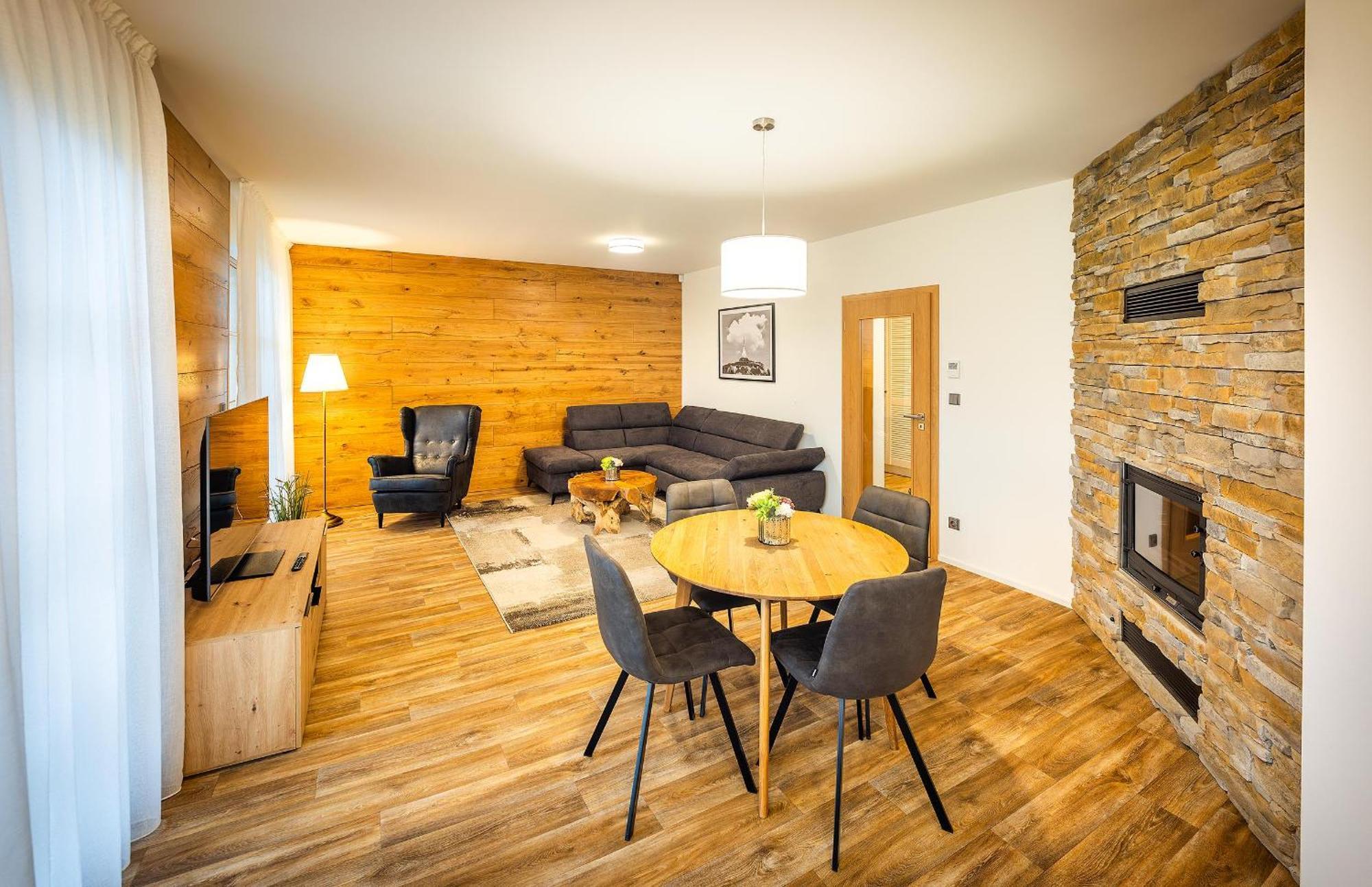 Apartment Pihel *